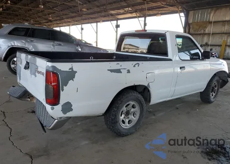 2000 Nissan Frontier Xe из США, поврежденный, VIN 1N6DD21S8YC323270